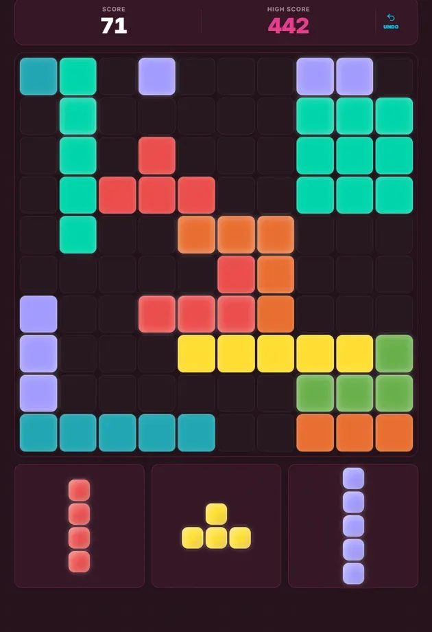 A real Plokk position with five empty cells in the left column and a vertical five-block piece in the right-hand tray.